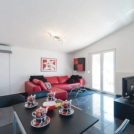 Villa Surac *