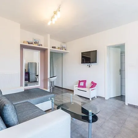Villa Surac Apartment *