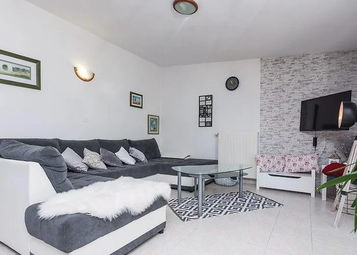 Διαμέρισμα Surac Murvica (Policnik)